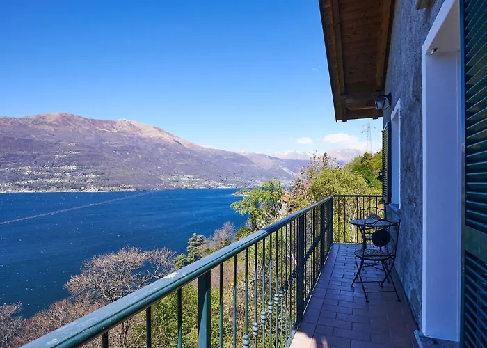 Oro Del Lario By Interhome *