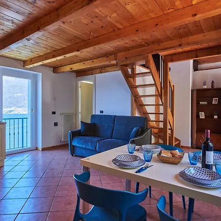 Oro Del Lario By Interhome