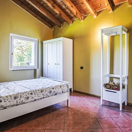 Oro Del Lario By Interhome