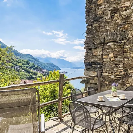 Vakantiehuis Oro Del Lario By Interhome