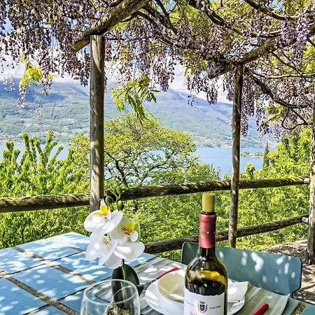 Oro Del Lario By Interhome Vakantiehuis Bellano