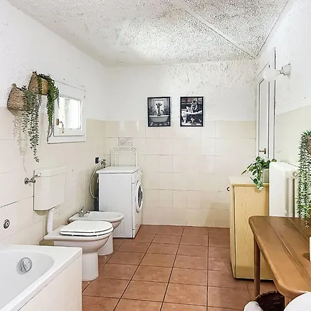 Oro Del Lario By Interhome * Bellano