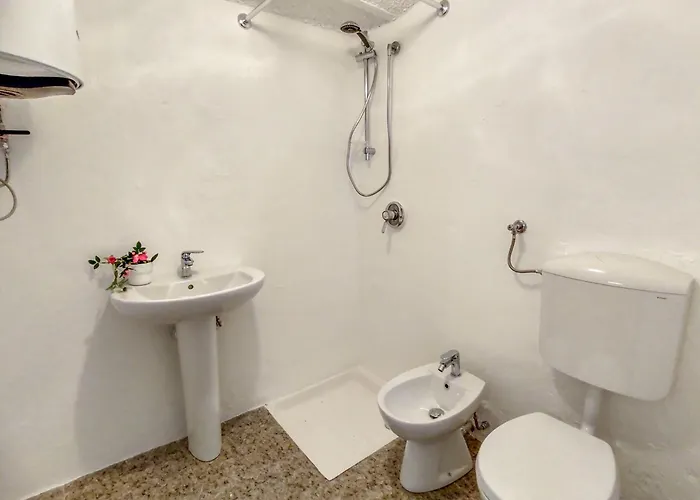 Oro Del Lario By Interhome *