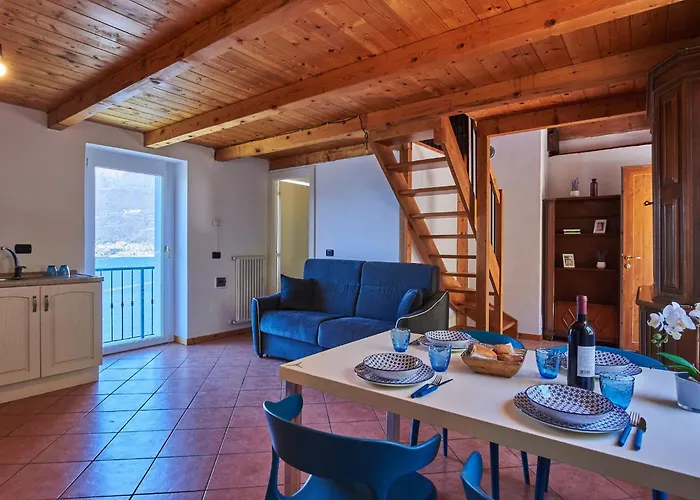 Oro Del Lario By Interhome