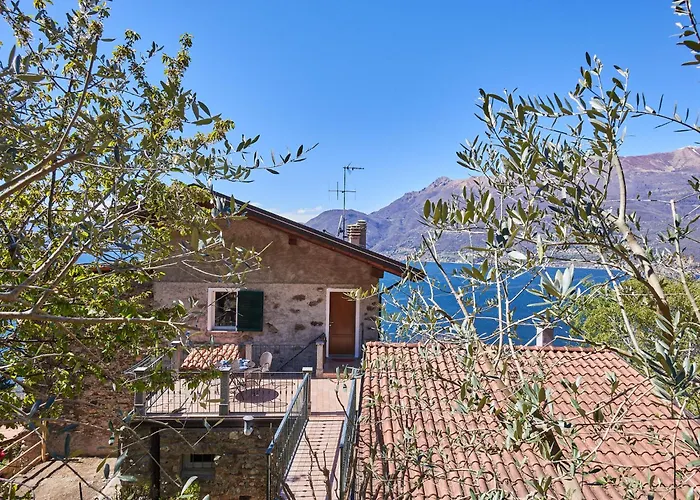 Oro Del Lario By Interhome *