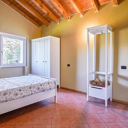Oro Del Lario-1 By Interhome *