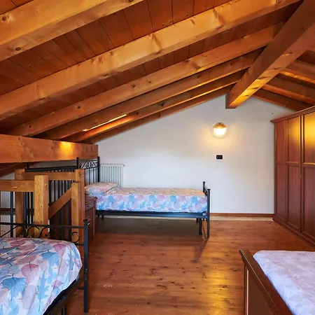 Oro Del Lario-1 By Interhome